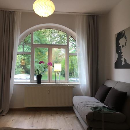 Gemuetliche Ferienwohnung Im Erdgeschoss- Jenaer Strasse Erfurt Exterior foto