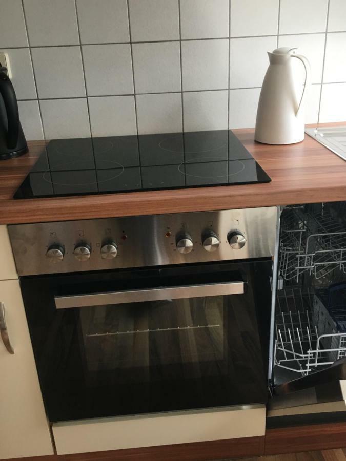 Gemuetliche Ferienwohnung Im Erdgeschoss- Jenaer Strasse Erfurt Exterior foto